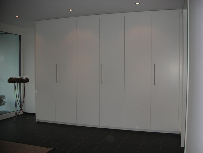 Einbauschränke - tafeltische